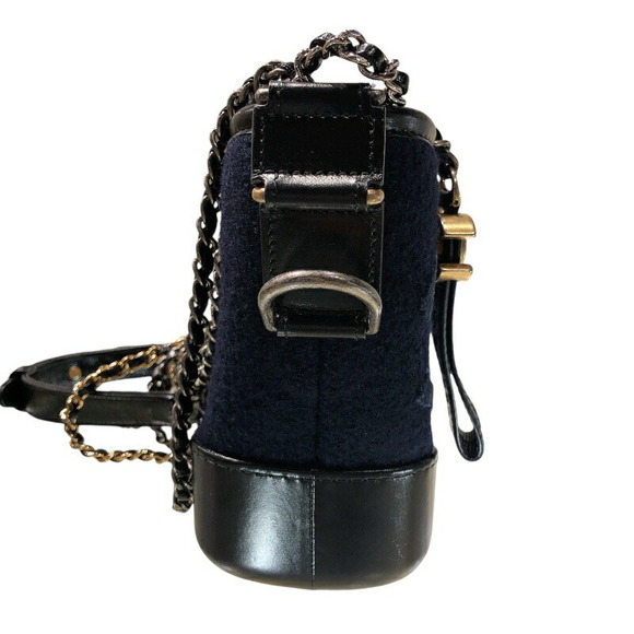 Chanel Gabriel De Small Hobo Bag Calf Navy Blue Black - Picture 4 of 16